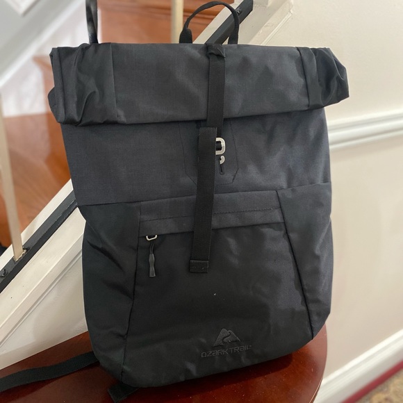 Ozark Trail Bell Mountain Roll Top Daypack in black - Picture 4 of 12